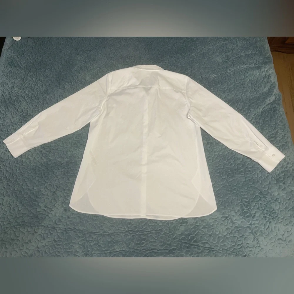 Chico’s Size 2 Large Women’s Shirt Blouse Long Sleeve White Button No-Iron - Picture 2 of 5